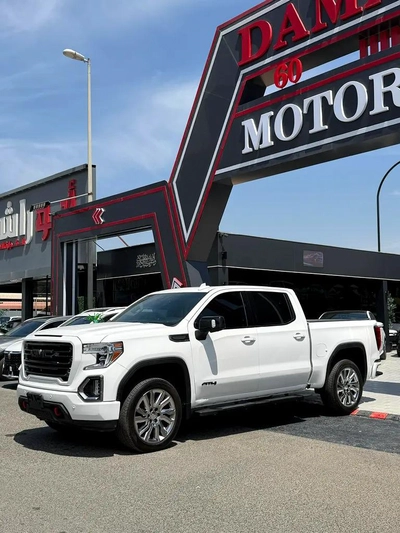 GMC Sierra AT4 2021 - American Specs - GCC Favorite!-0