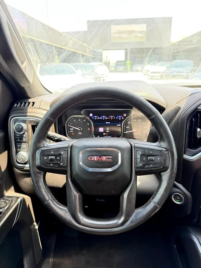GMC Sierra AT4 2021 - American Specs - GCC Favorite!-16