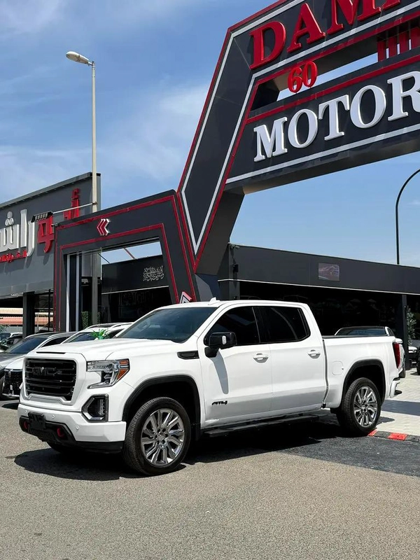 GMC Sierra AT4 2021 - American Specs - GCC Favorite!