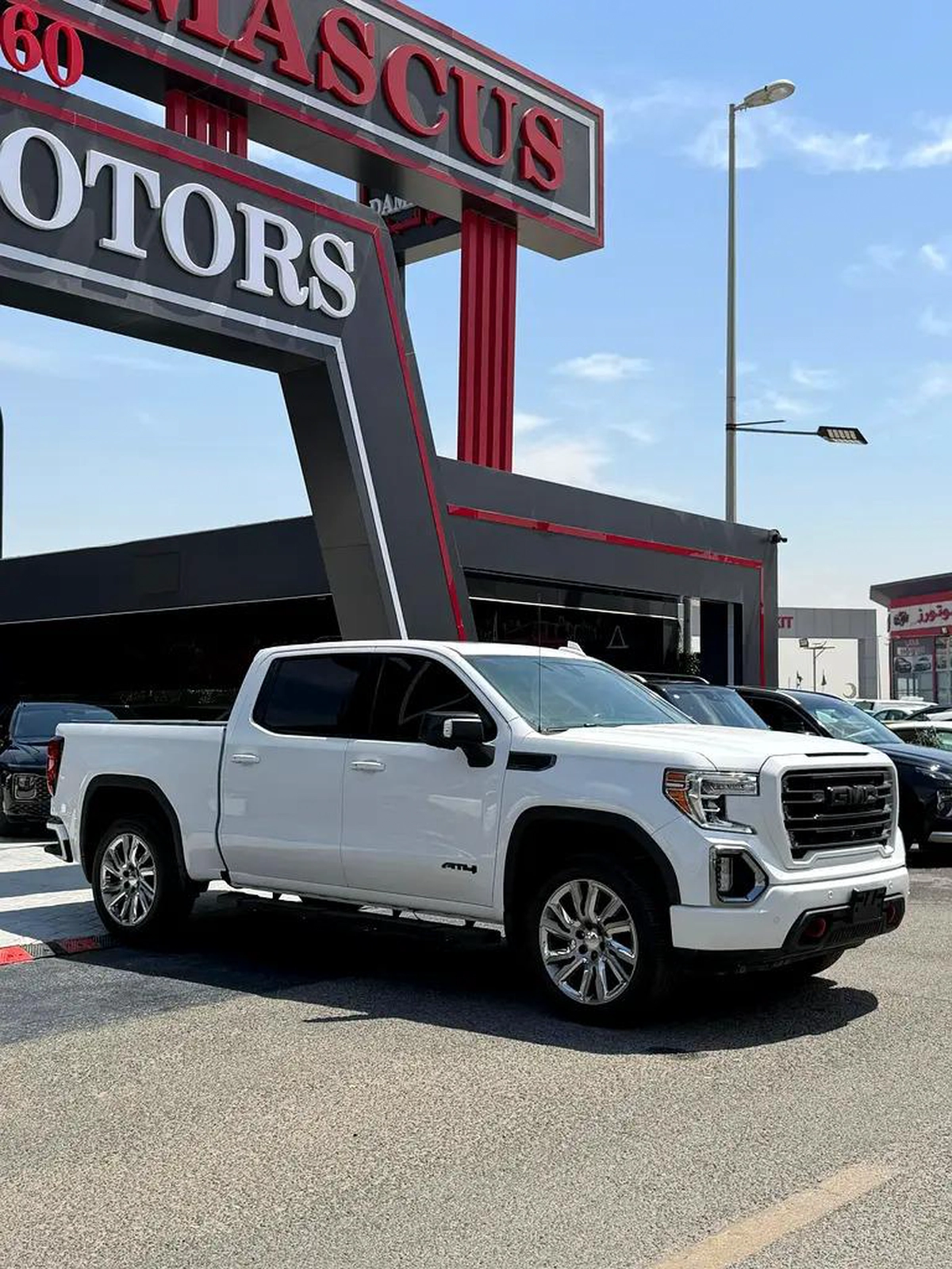GMC Sierra AT4 2021 - American Specs - GCC Favorite!-19-19