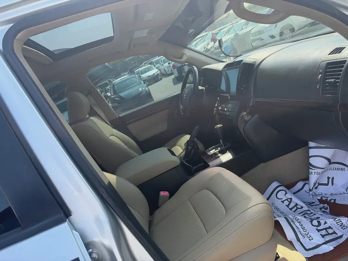 Toyota Land Cruiser GXR 2010 GCC Specsfullopshin-7-7