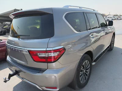 2010 Nissan Patrol SE GCC Specs fullopshin look 2024-5