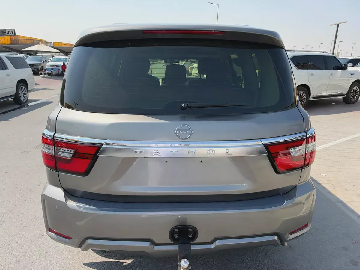 2010 Nissan Patrol SE GCC Specs fullopshin look 2024-7-7