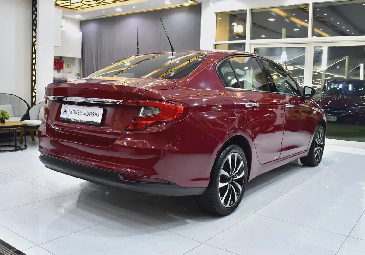 EXCELLENT DEAL for our Dodge Neon ( 2017 Model ) in Red Color GCC Specs-5-5