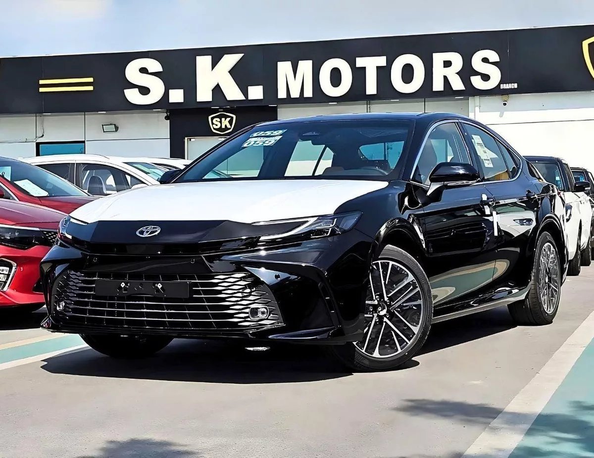 Toyota Camry GLE TOYOTA CAMRY GLE || RADAR | LEATHER + ELECTRIC SEAT | DUAL AC | 1 CAM PANORAIC ROOF | PETROL AT 2.5L