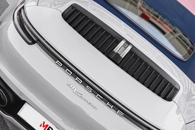 2024 Porsche 911 Carrera Cabriolet - 9,000 kms-17