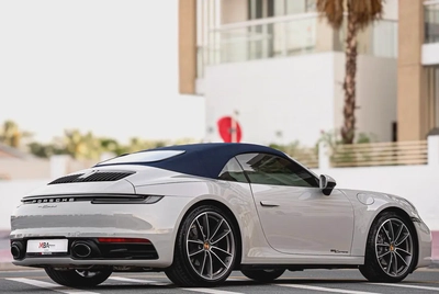 2024 Porsche 911 Carrera Cabriolet - 9,000 kms-2