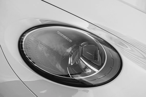 2024 Porsche 911 Carrera Cabriolet - 9,000 kms