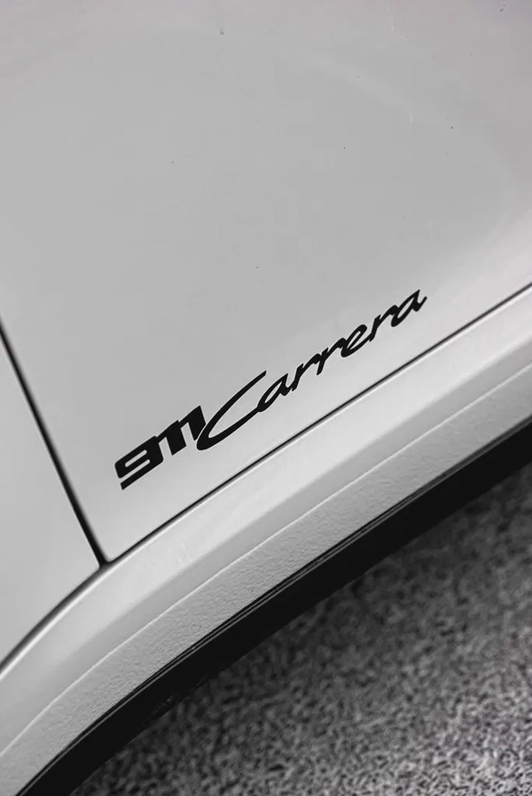 2024 Porsche 911 Carrera Cabriolet - 9,000 kms