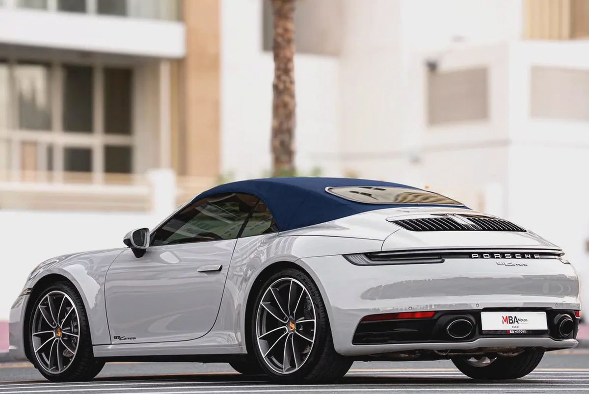 2024 Porsche 911 Carrera Cabriolet - 9,000 kms-5-5