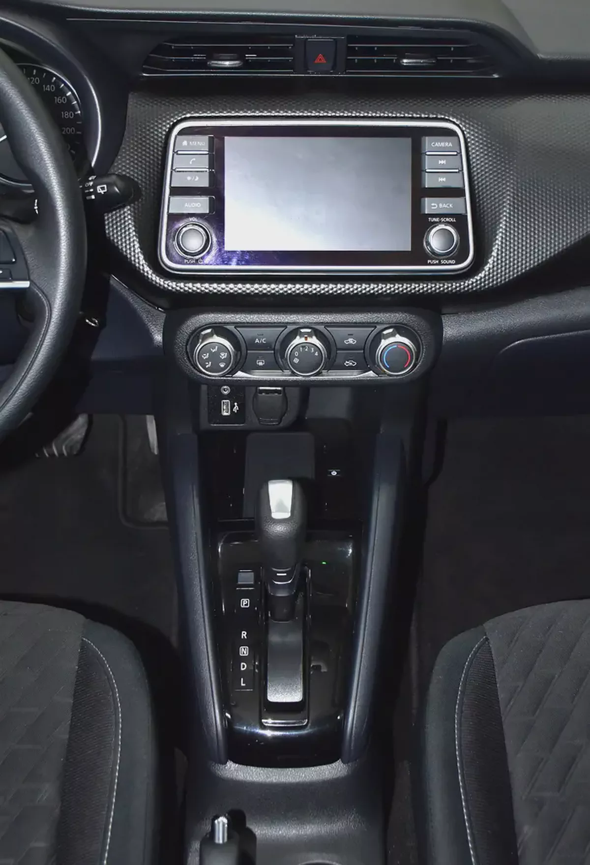 AED 981 EMi at 0% DP | Nissan Kicks ( 2024 Model ) in Black Color GCC Specs-14-14