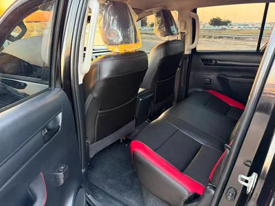 Toyota Hilux ADVENTURE 2021 Toyota Hilux Advanture Modified - 2.7L V4 - AWD 4x4- Rear Camera - Sidestep - Push-13