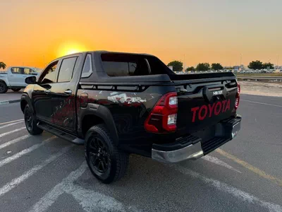 Toyota Hilux ADVENTURE 2021 Toyota Hilux Advanture Modified - 2.7L V4 - AWD 4x4- Rear Camera - Sidestep - Push-5