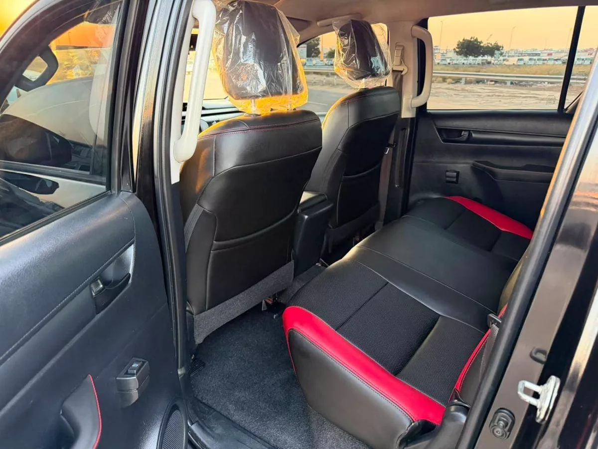 Toyota Hilux ADVENTURE 2021 Toyota Hilux Advanture Modified - 2.7L V4 - AWD 4x4- Rear Camera - Sidestep - Push-13-0