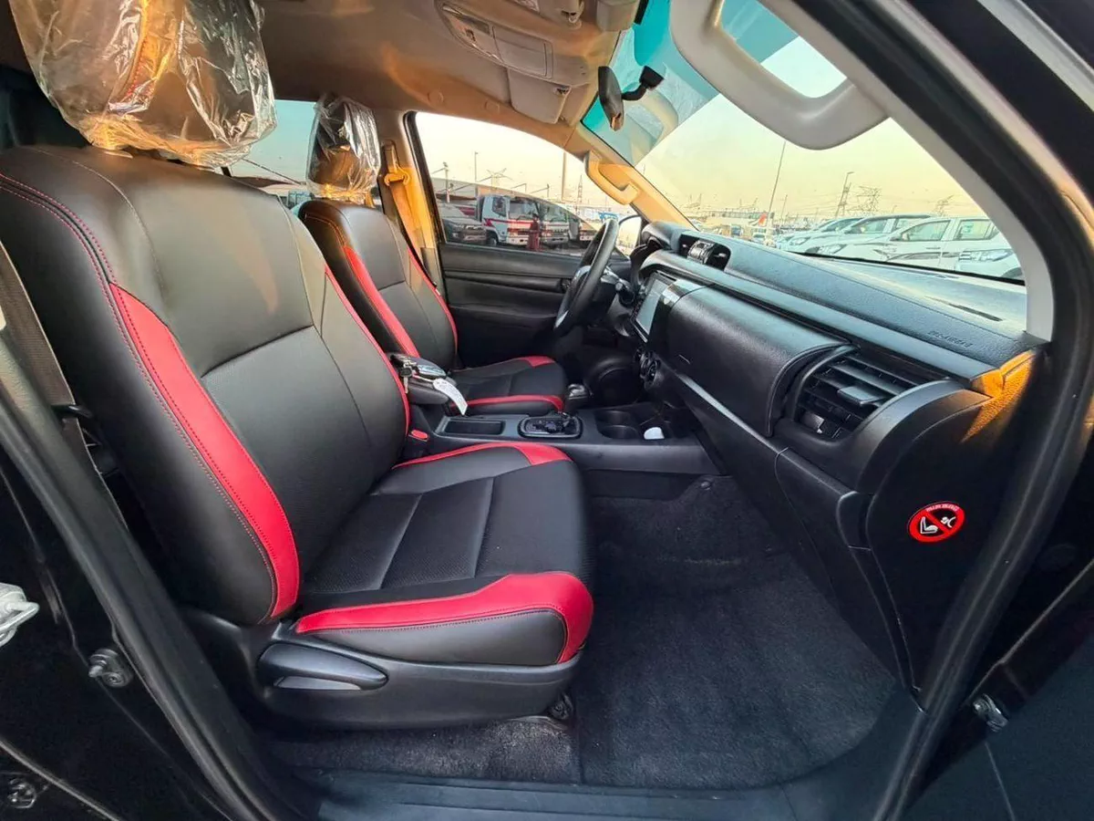 Toyota Hilux ADVENTURE 2021 Toyota Hilux Advanture Modified - 2.7L V4 - AWD 4x4- Rear Camera - Sidestep - Push-15-0