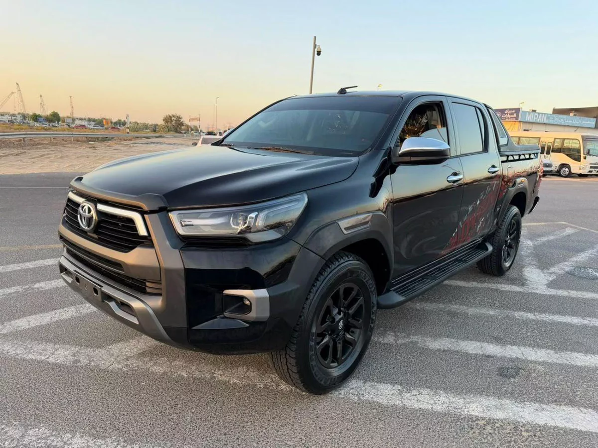 Toyota Hilux ADVENTURE 2021 Toyota Hilux Advanture Modified - 2.7L V4 - AWD 4x4- Rear Camera - Sidestep - Push-1-0