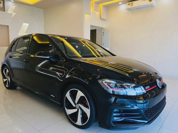 2019 Volkswagen Golf GTI - GCC Specs - Excellent Condition