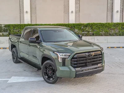 TOYOTA TUNDRA 2023 CREWMAX SR5 IN EXCELLENT CONDITION-0