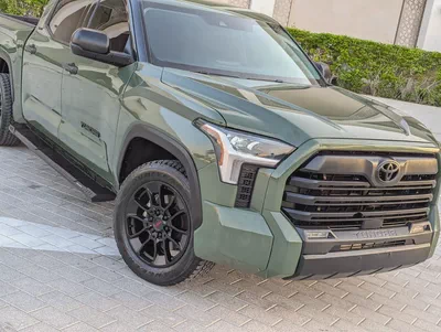 TOYOTA TUNDRA 2023 CREWMAX SR5 IN EXCELLENT CONDITION-18