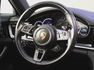 2020 - Porsche Panamera Turbo S E-Hybrid - Prestige Condition for 360,000.00 AED-16