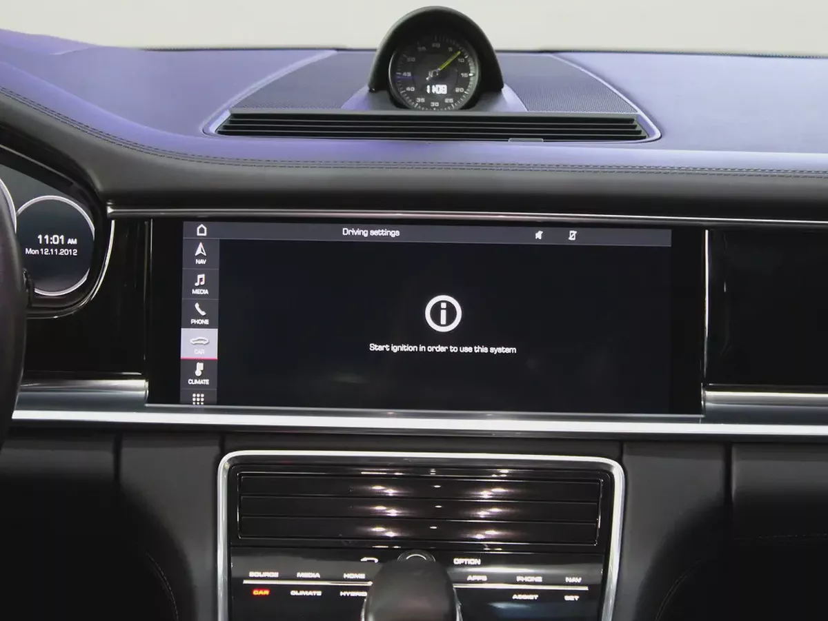 2020 - Porsche Panamera Turbo S E-Hybrid - Prestige Condition for 360,000.00 AED-18-18