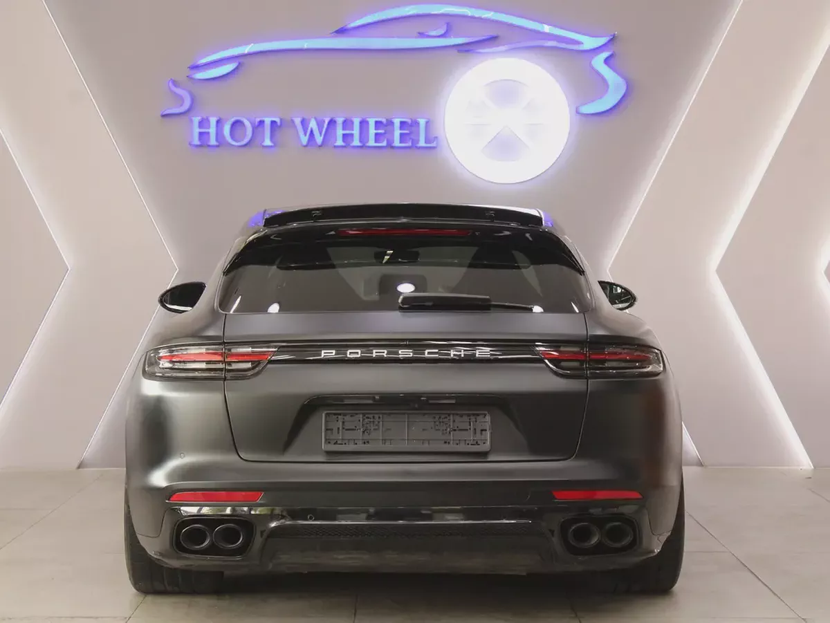 2020 - Porsche Panamera Turbo S E-Hybrid - Prestige Condition for 360,000.00 AED-3-3