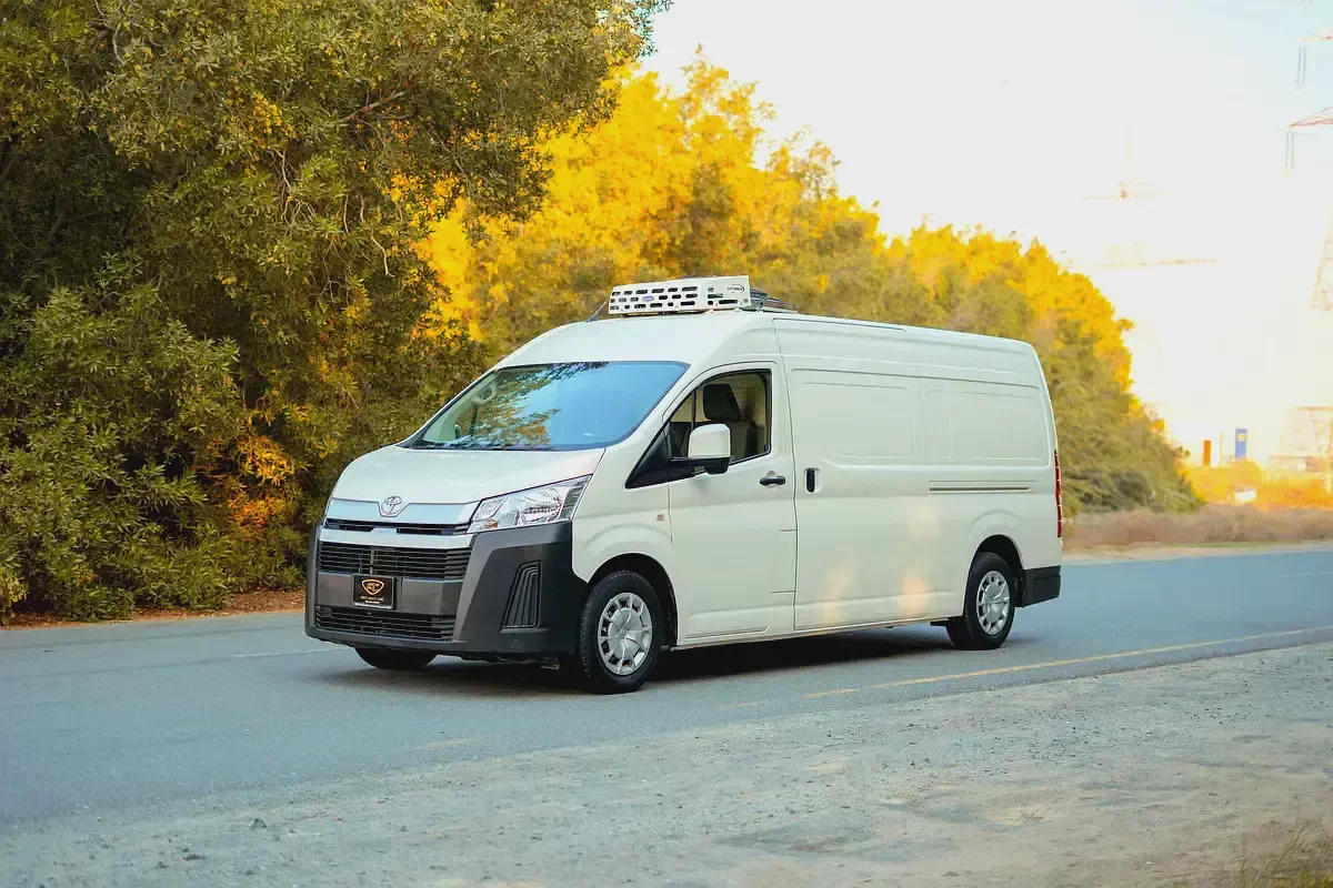 High Roof | Manual | Freezer Van | GCC Specs | Ref#T03156