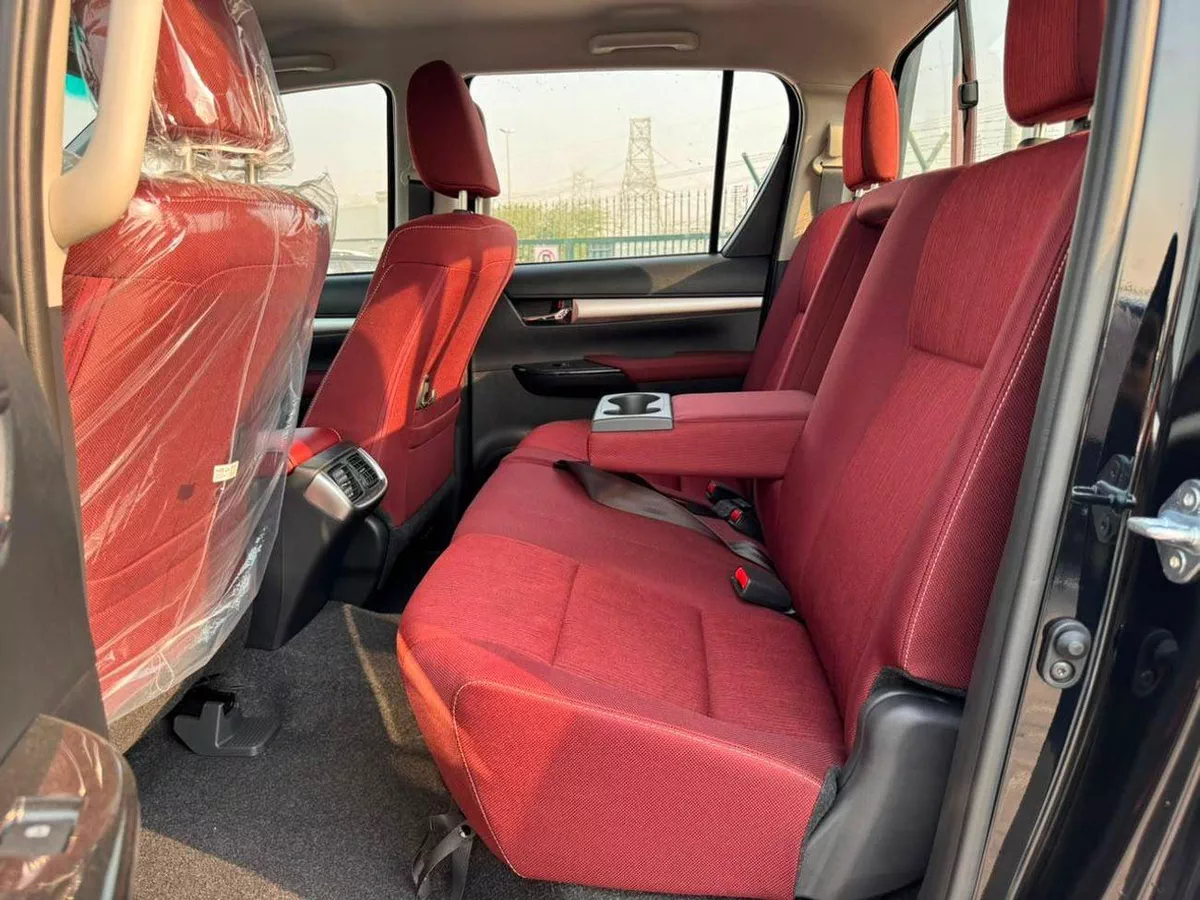 Toyota Hilux SR5 Export Price @ 128,000 AED-7-0