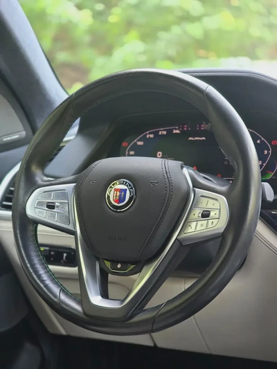 2021 BMW Alpina XB7 | Luxury Performance SUV | 621 HP | Low mileage | Perfect condition-10