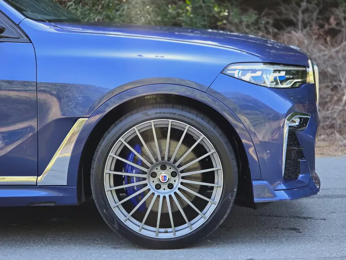 2021 BMW Alpina XB7 | Luxury Performance SUV | 621 HP | Low mileage | Perfect condition-4-4