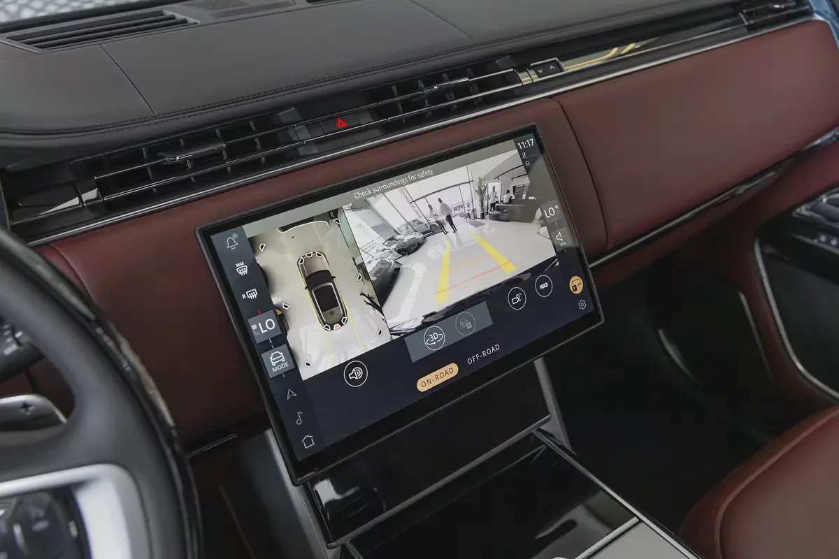 Range Rover Vogue | Autobiography | P530 | 2026 | GCC | V8 | AWD-17-17