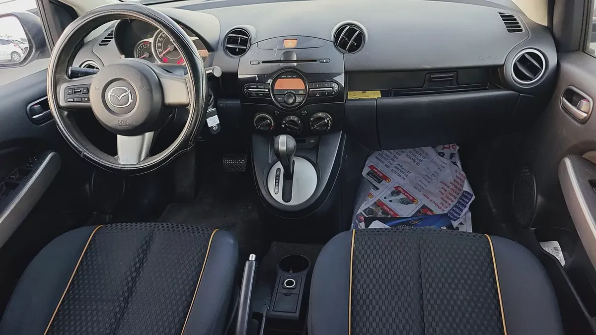 2015 Mazda 2 S Grade GCC Specs-11-11