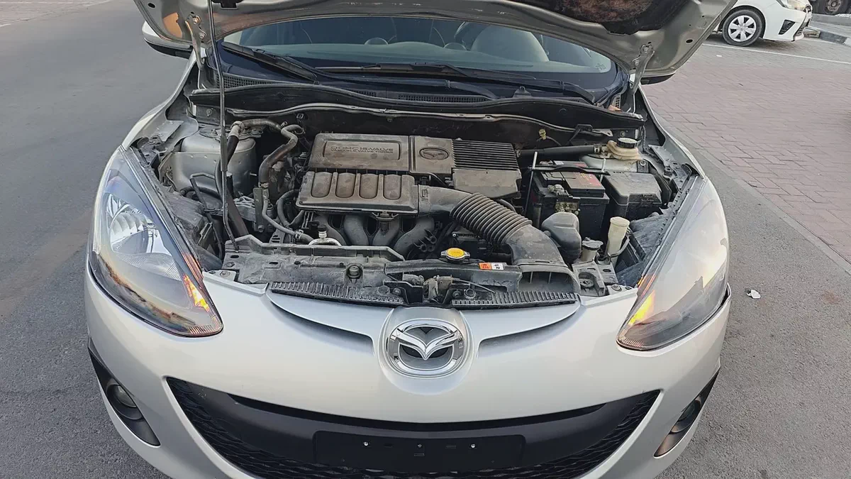 2015 Mazda 2 S Grade GCC Specs-13-13