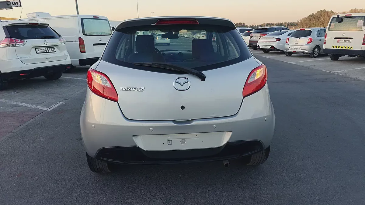 2015 Mazda 2 S Grade GCC Specs-8-8