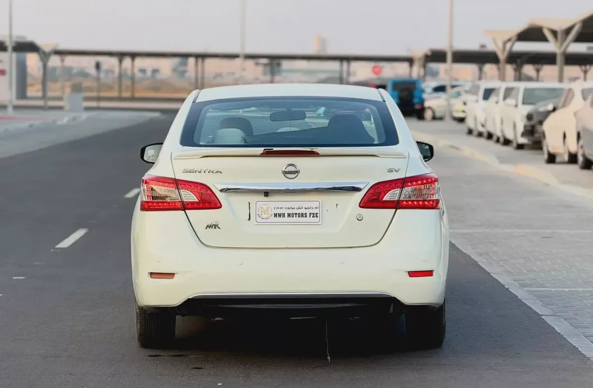 Nissan Sentra SV 2019 GCC Specs In Excellent Condition-5-5