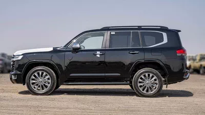 Toyota Land Cruiser VXR Toyota land cruiser VXR 3.5L Petrol Full Option 2025-4