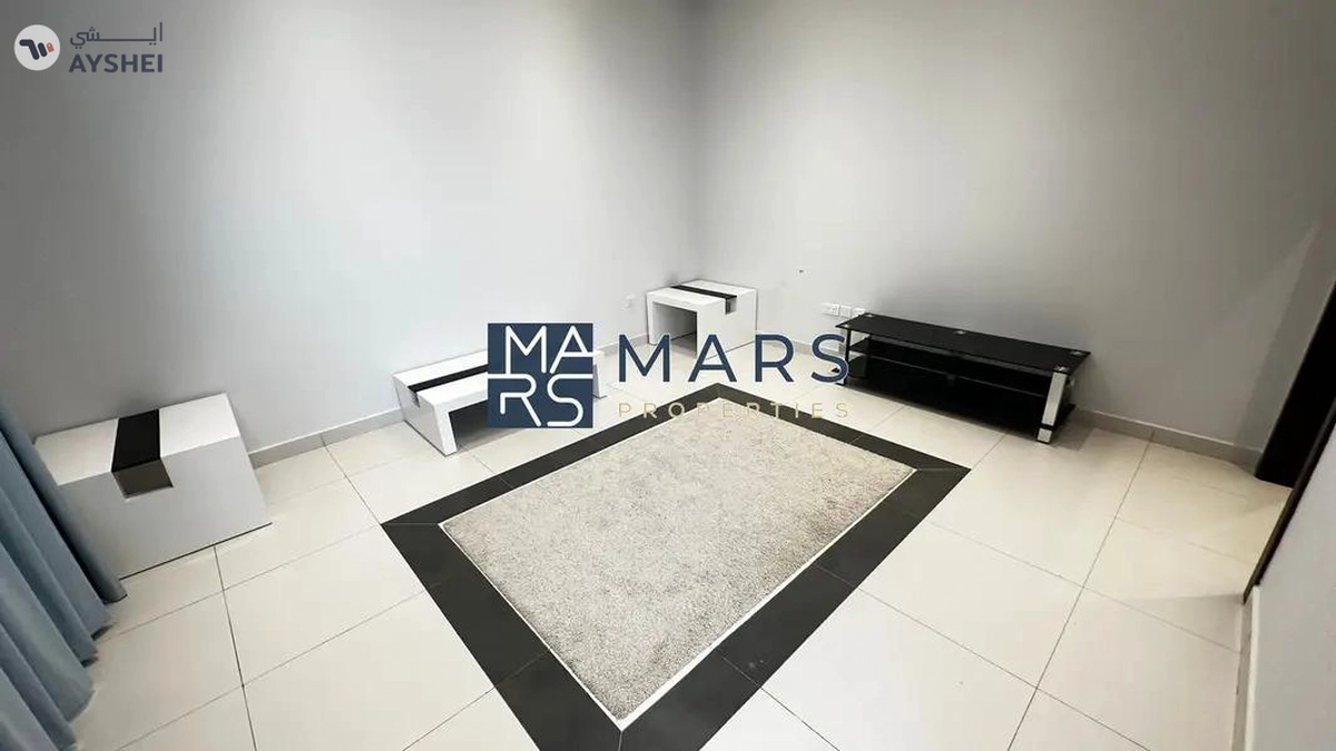 spacious 4 bedrooms villa is available for rent in Al tai Sharjah for 140,000 AED yearly-19-19