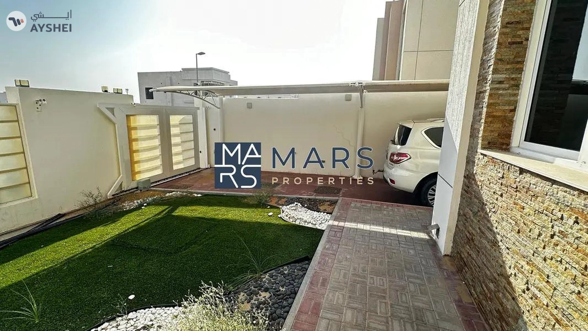 spacious 4 bedrooms villa is available for rent in Al tai Sharjah for 140,000 AED yearly-2-2