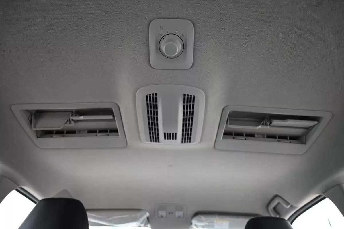Toyota Veloz GX full option 1.5L-13-0