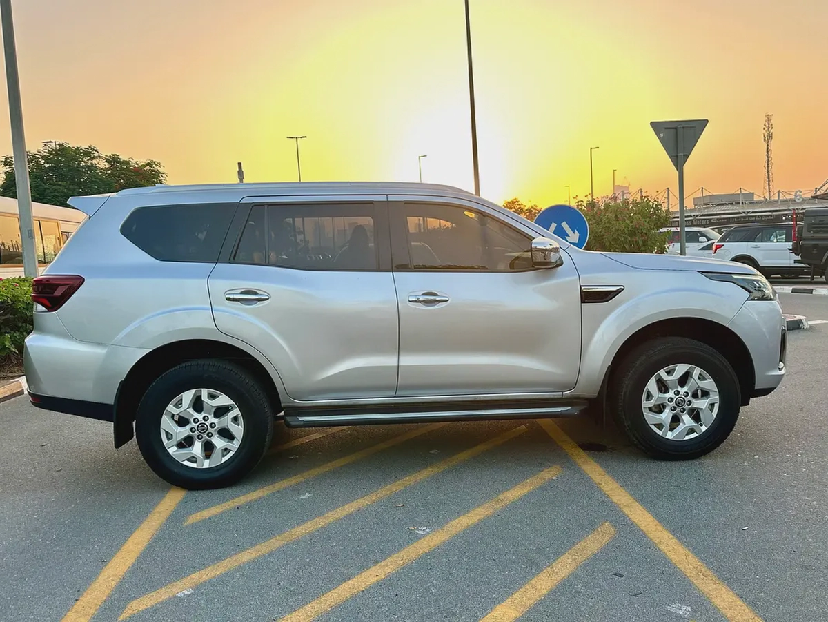 Nissan Xterra Titanium-3-3