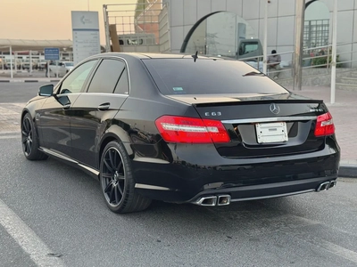 MERCEDES BENZ E63 AMG MODEL 2010 JAPAN IMPORT-4