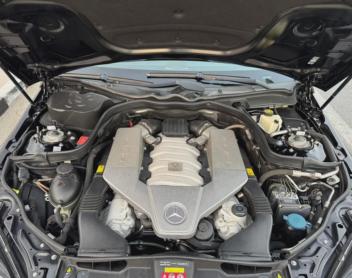 MERCEDES BENZ E63 AMG MODEL 2010 JAPAN IMPORT-16-16