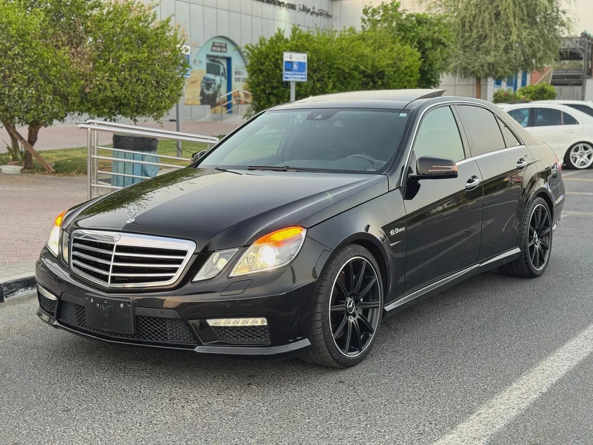 MERCEDES BENZ E63 AMG MODEL 2010 JAPAN IMPORT-1-1