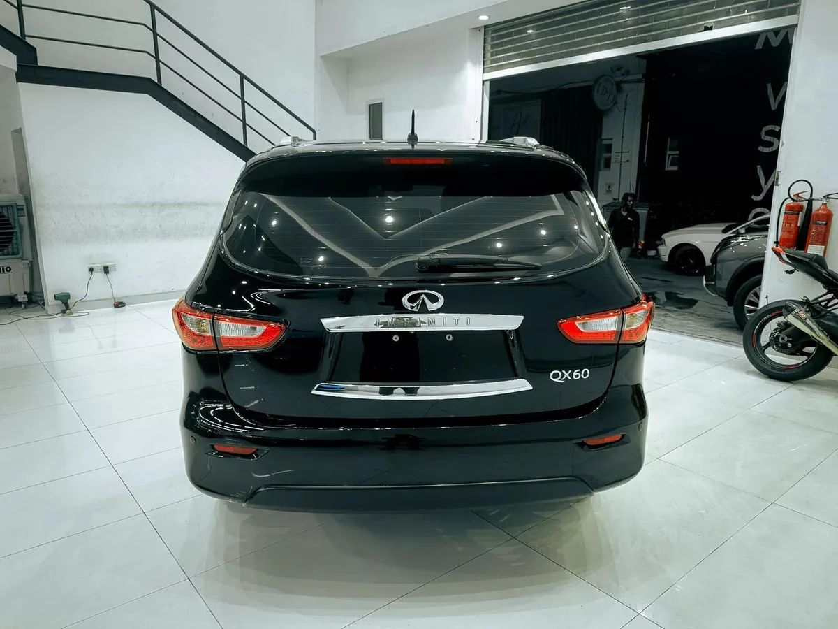 2014 Infiniti QX60 Luxury Edition 3.5L V6 // Cash &/ Credit Card Accepted-2-2