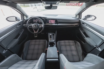 Volkswagen Golf GTI-16