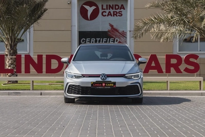 Volkswagen Golf GTI-12