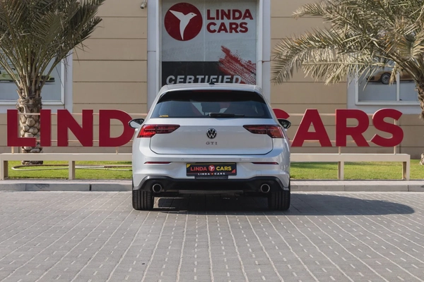 Volkswagen Golf GTI