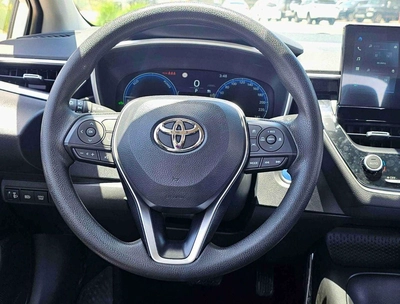 Toyota Levin HYBRID LUXURY | 1.8L V4 | SUNROOF DVD + CAMERA | FULL OPTION-10