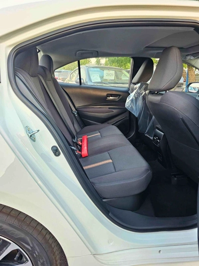 Toyota Levin HYBRID LUXURY | 1.8L V4 | SUNROOF DVD + CAMERA | FULL OPTION-11