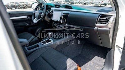 Toyota Hilux Toyota Hilux 2.4L Diesel AT 4X4 Full Option 2025-11